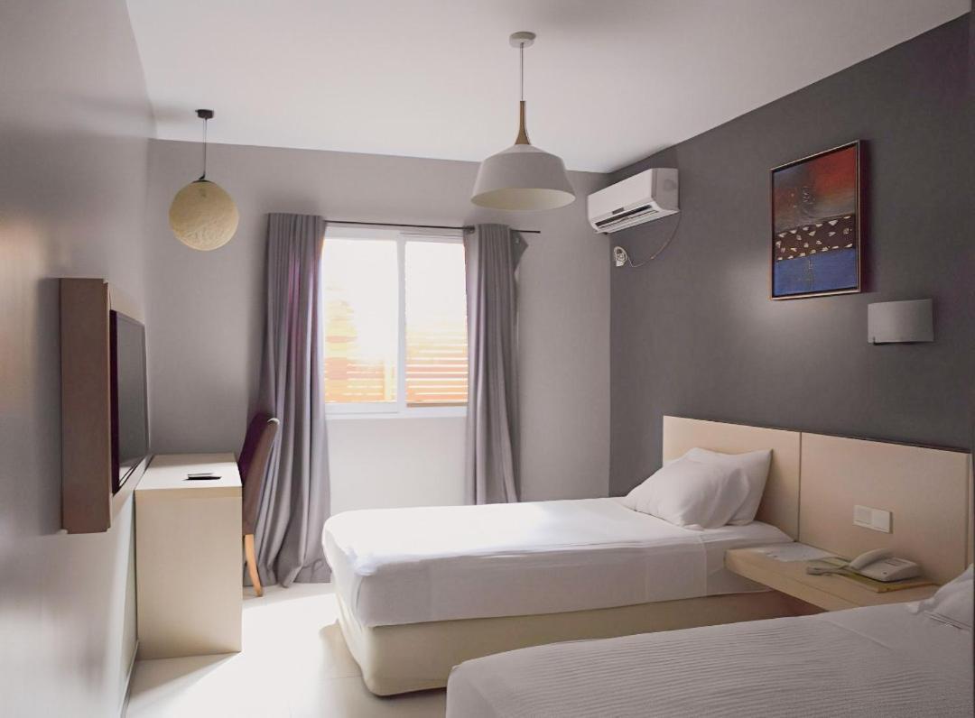 The Shady Rest Hotel Порт Морсби Екстериор снимка