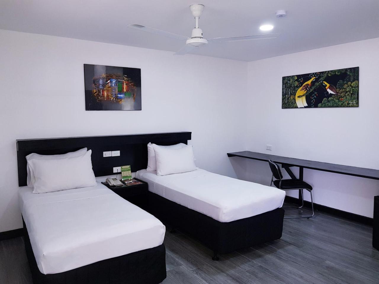 The Shady Rest Hotel Порт Морсби Екстериор снимка